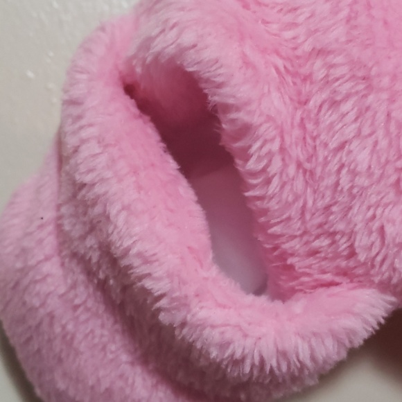 👶WINTER ONESIE!!!👶 - Picture 4 of 8